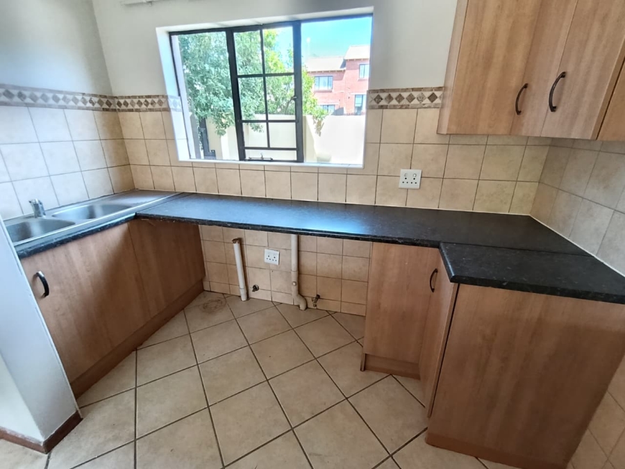 To Let 2 Bedroom Property for Rent in Hillside Free State